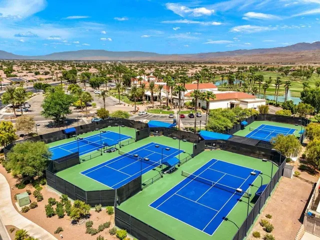 20251001184908901286000000-o