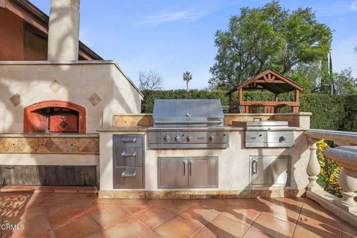 52-web-or-mls-12244 Tiara St_MEDIA360VR-