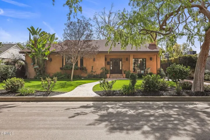 1-web-or-mls-12244 Tiara St_MEDIA360VR-1