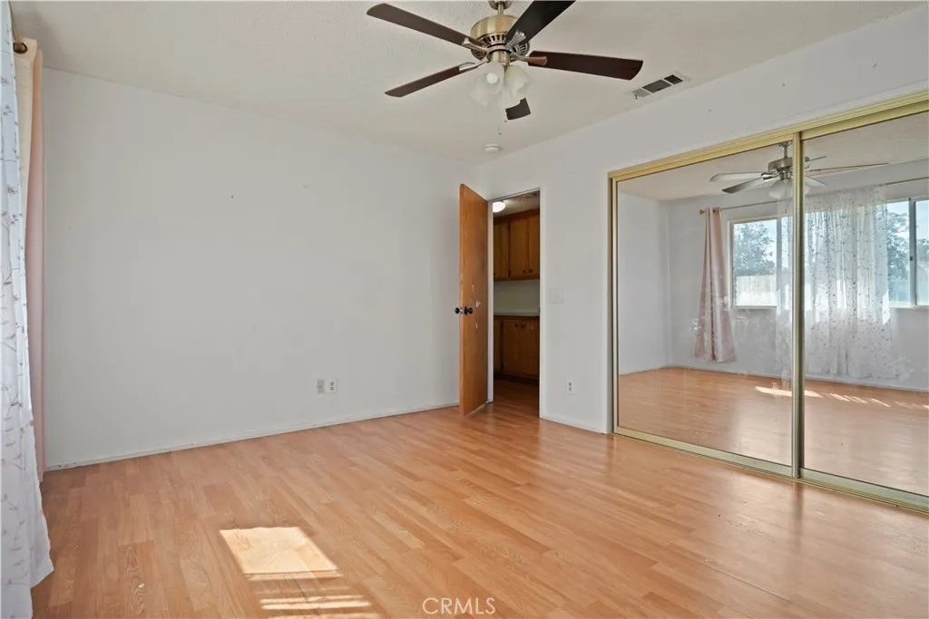 1226 Lucerne, Hemet, California 92543 home-pic-12