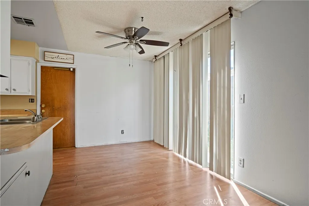 1226 Lucerne, Hemet, California 92543 home-pic-20