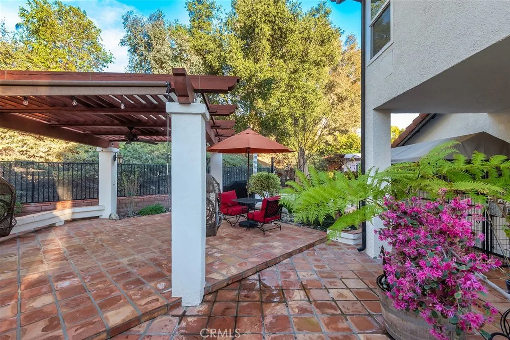 22315 Circle J Ranch, Saugus, California 91350 home-pic-32