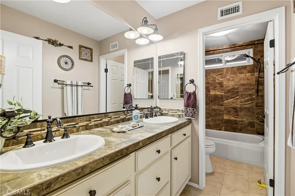 22315 Circle J Ranch, Saugus, California 91350 home-pic-28