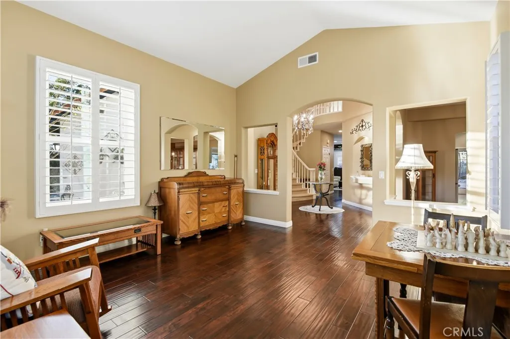 22315 Circle J Ranch, Saugus, California 91350 home-pic-10
