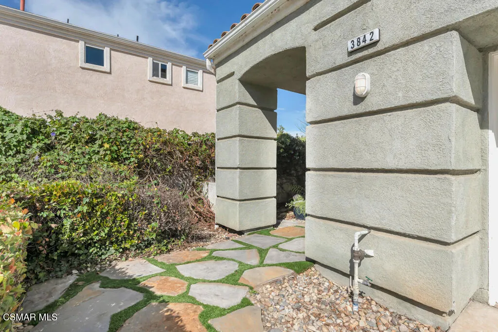3842 Timberridge Road, Moorpark, California 93021 home-pic-5
