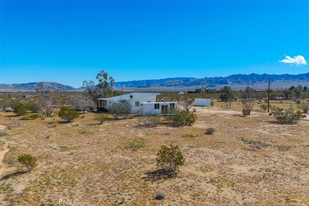 4914 Flamingo, Joshua Tree, California 92252 home-pic-37