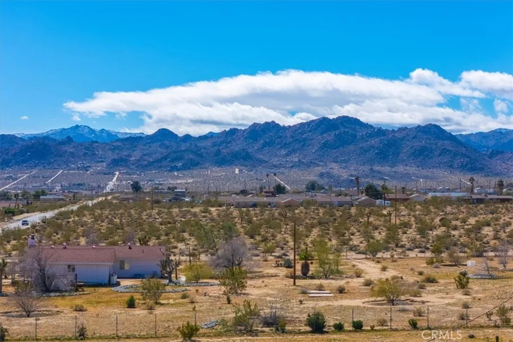 4914 Flamingo, Joshua Tree, California 92252 home-pic-50