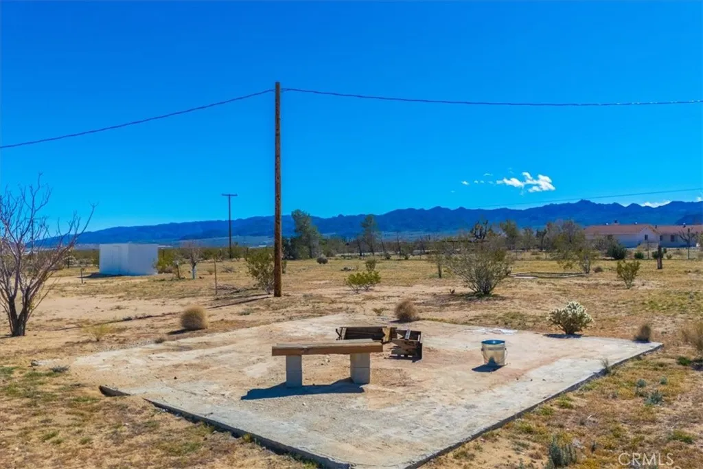 4914 Flamingo, Joshua Tree, California 92252 home-pic-34