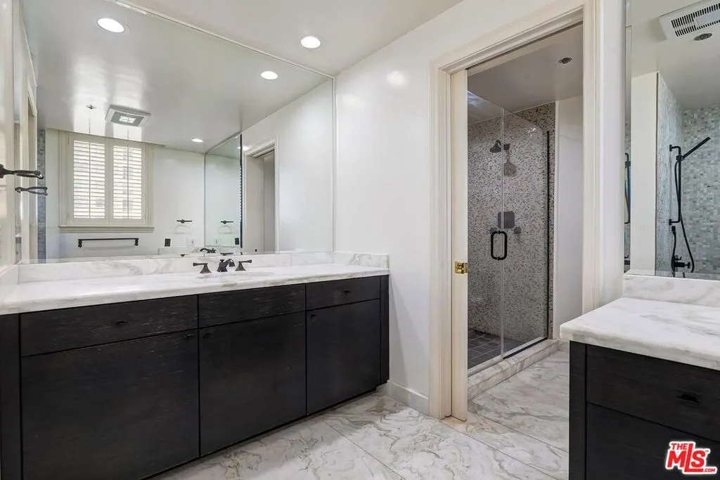 10550 Wilshire Boulevard 804, Los Angeles, California 90024 home-pic-11