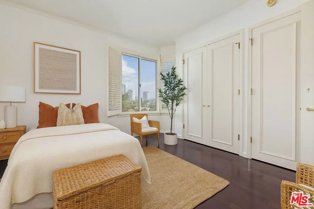 10550 Wilshire Boulevard 804, Los Angeles, California 90024 home-pic-13