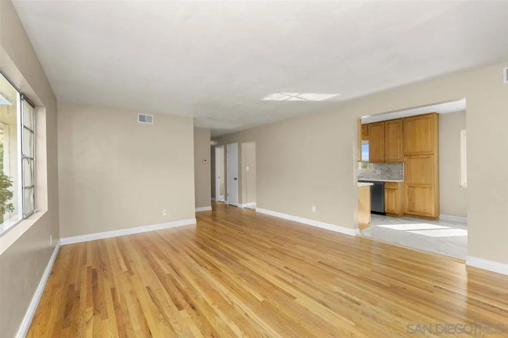 1263 Cresthill Rd, El Cajon, California 92021 home-pic-5