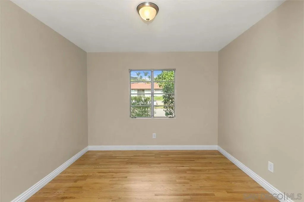 1263 Cresthill Rd, El Cajon, California 92021 home-pic-18