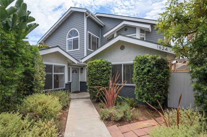 1524 251st Street B, Harbor City, California 90710