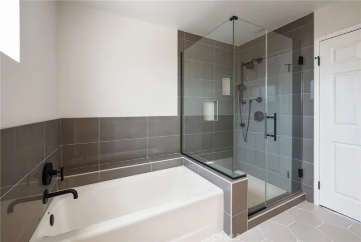 1524 251st Street B, Harbor City, California 90710