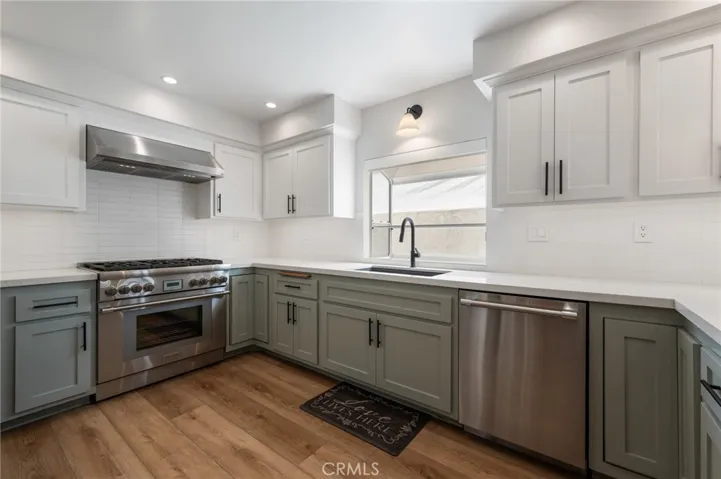 1524 251st Street B, Harbor City, California 90710