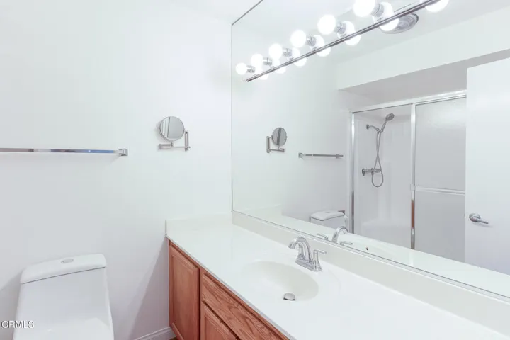 2901 Peninsula 144-18