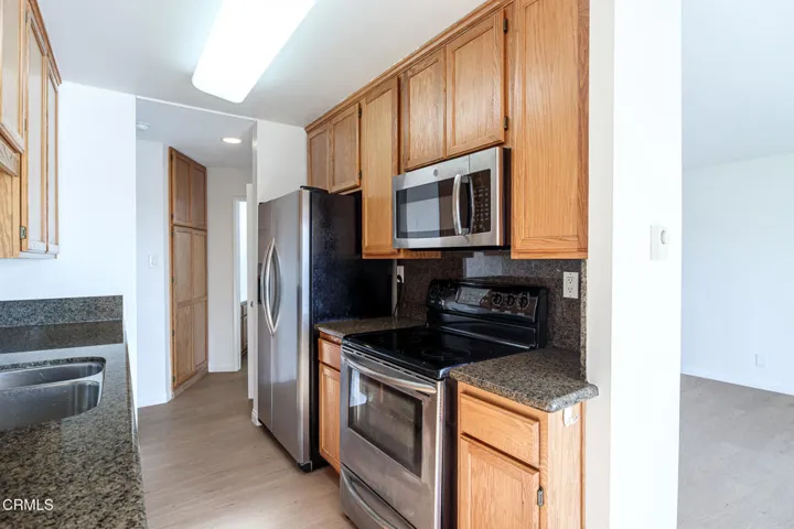 2901 Peninsula 144-5