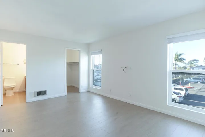 2901 Peninsula 144-15