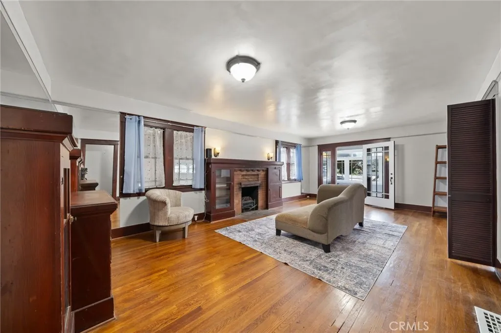 310 North Pacific Coast Highway, Redondo Beach, California 90277 home-pic-4