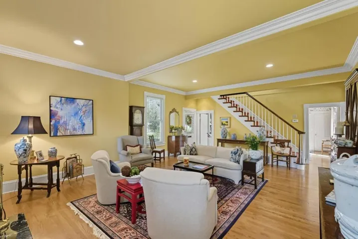 120 Oak Meadow Drive, Los Gatos, California 95032
