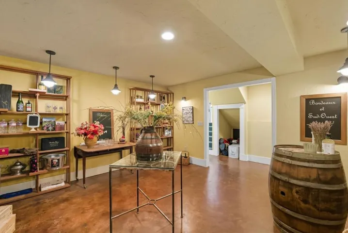120 Oak Meadow Drive, Los Gatos, California 95032
