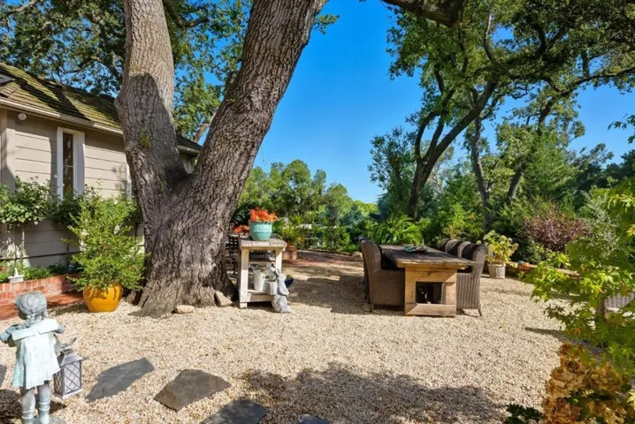 120 Oak Meadow Drive, Los Gatos, California 95032