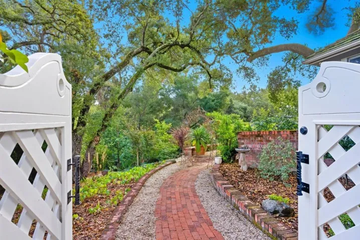 120 Oak Meadow Drive, Los Gatos, California 95032