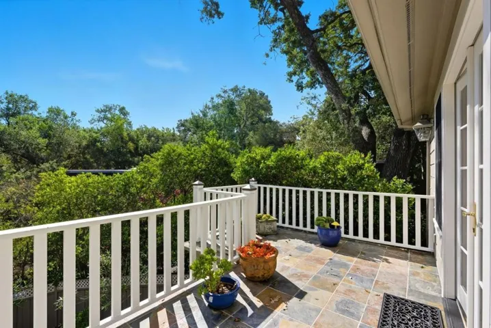 120 Oak Meadow Drive, Los Gatos, California 95032