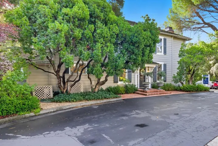120 Oak Meadow Drive, Los Gatos, California 95032