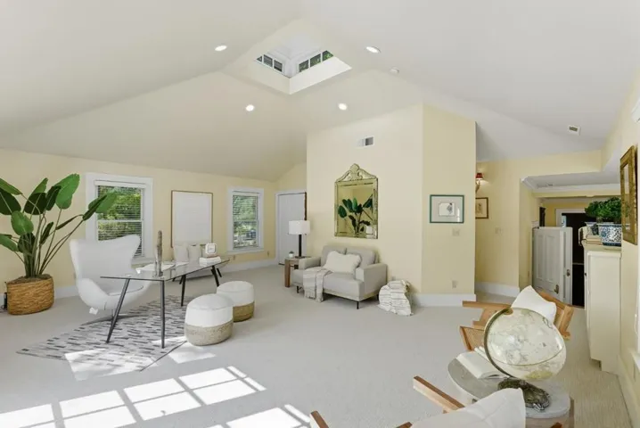 120 Oak Meadow Drive, Los Gatos, California 95032