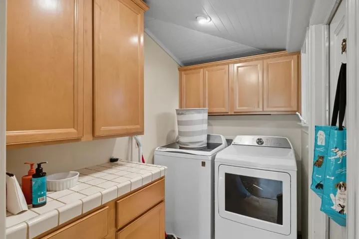120 Oak Meadow Drive, Los Gatos, California 95032
