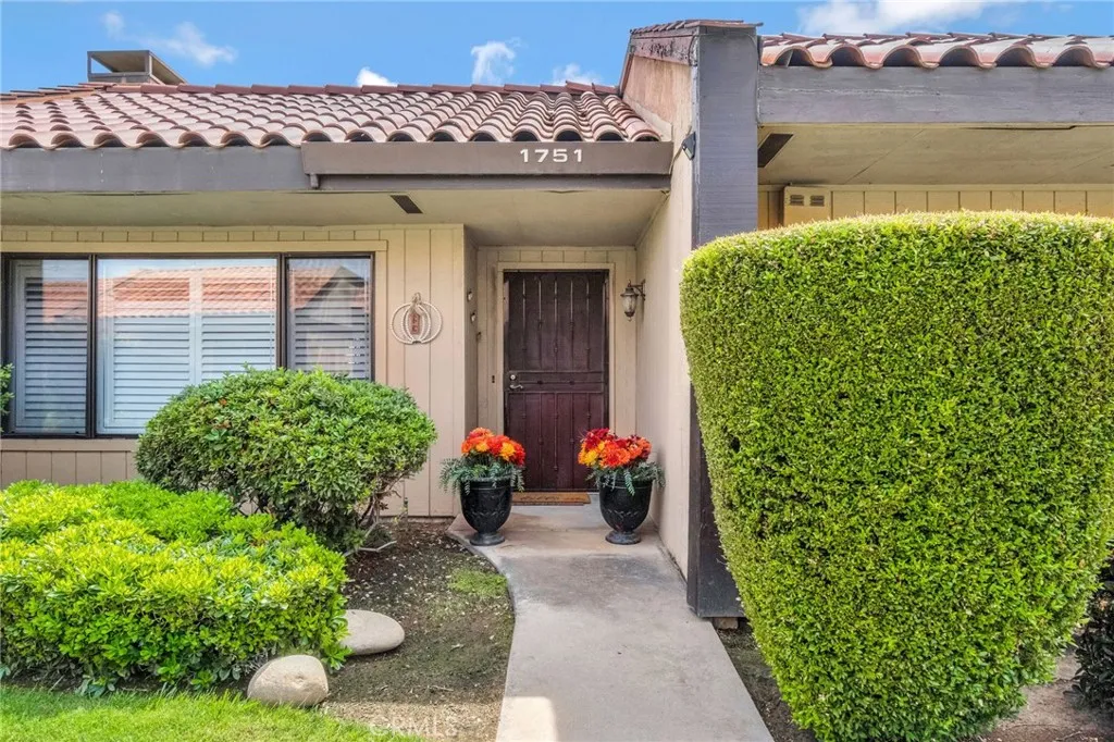 1751 W Santa Ana, Fresno, California 93705 home-pic-4