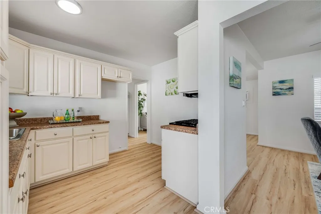 4415 Ashworth, Lakewood, California 90712 home-pic-13