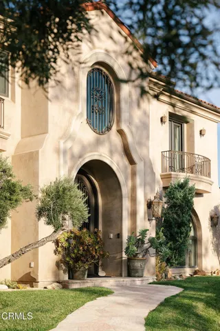 252_DAMORE_42330 CrystalLn