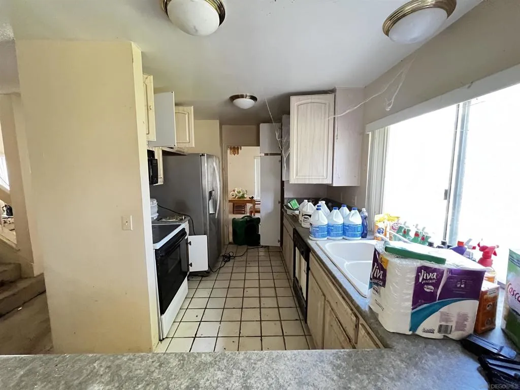 9054 Togan Ave, San Diego, California 92129 home-pic-15