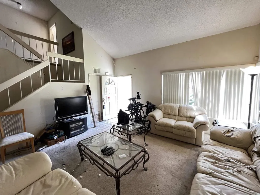 9054 Togan Ave, San Diego, California 92129 home-pic-12