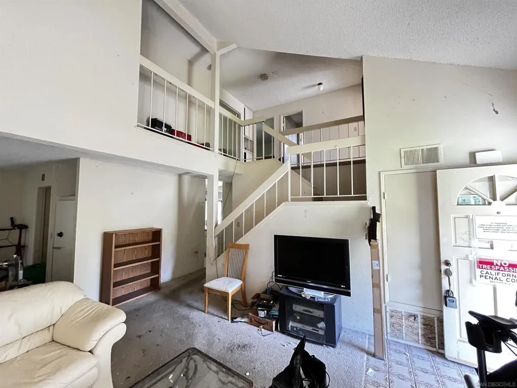 9054 Togan Ave, San Diego, California 92129 home-pic-10