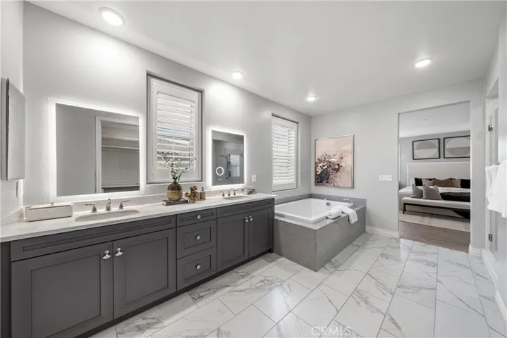 113 Wanderer, Irvine, California 92618