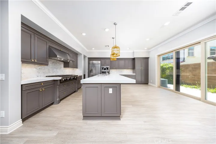 113 Wanderer, Irvine, California 92618