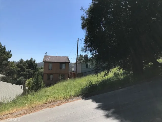 Park Hill dounle lot, +-3500sqft.