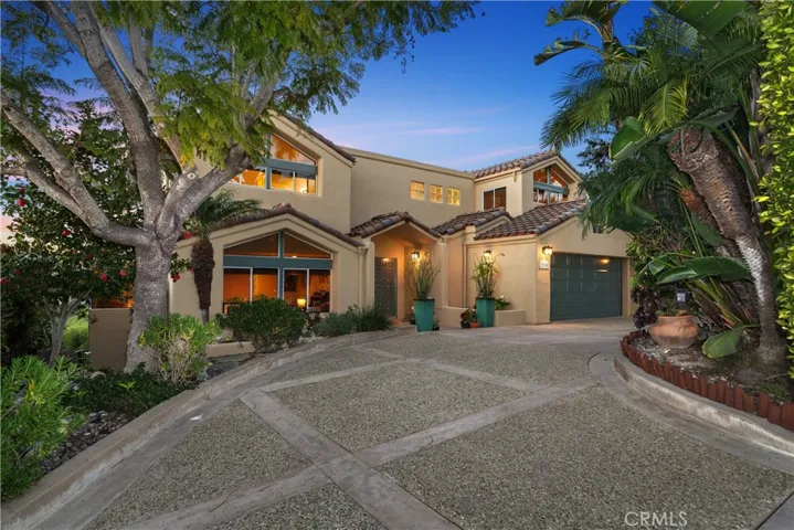 2210 Temple Hills Drive, Laguna Beach, California 92651