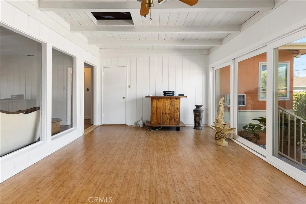 bonus room
