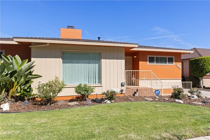 5629 Brushton, Los Angeles, California 90008