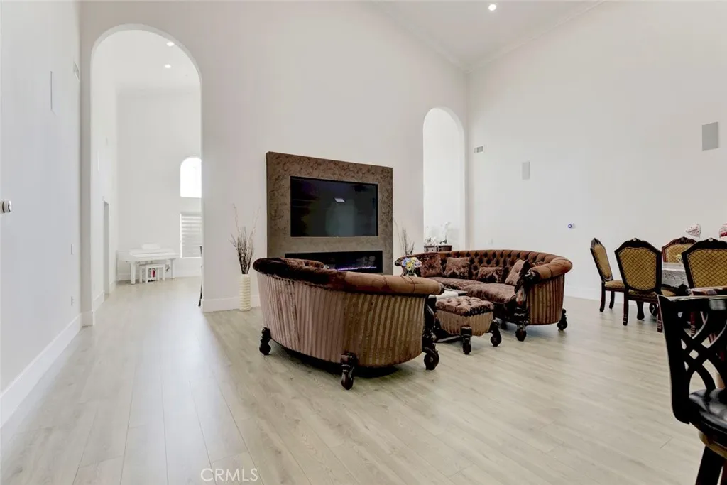 3173 Weldon Avenue, Los Angeles, California 90065 home-pic-9