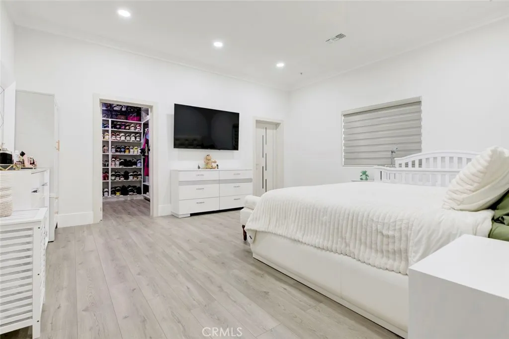 3173 Weldon Avenue, Los Angeles, California 90065 home-pic-25
