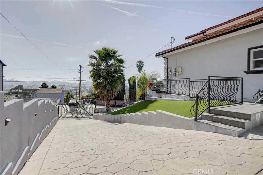 3173 Weldon Avenue, Los Angeles, California 90065 home-pic-42
