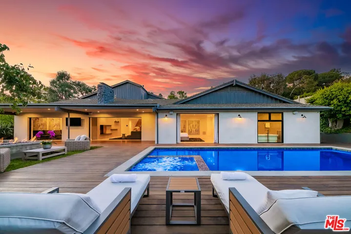 9038 Meredith Place, Beverly Hills, California 90210