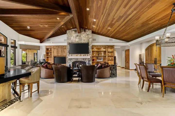 31-web-or-mls-SJCanyon_OPMG_0625_037