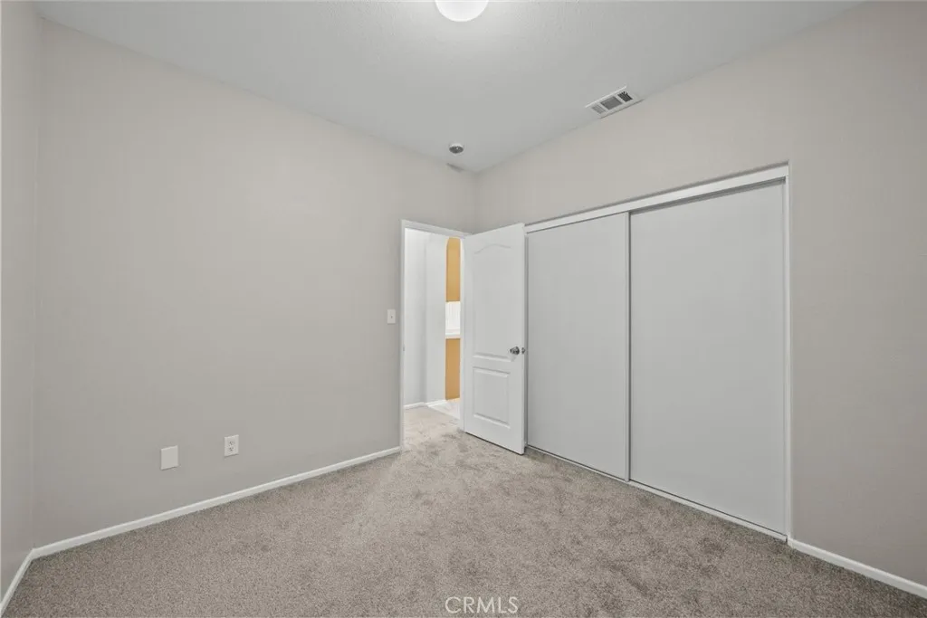 14323 Moon Valley Street, Victorville, California 92394 home-pic-13