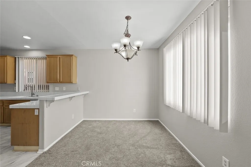 14323 Moon Valley Street, Victorville, California 92394 home-pic-7